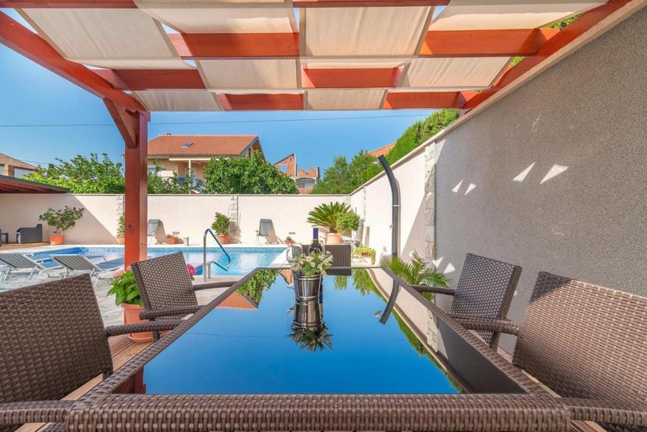 Apartments Villa Odesa With Shared Pool Zadar Luaran gambar