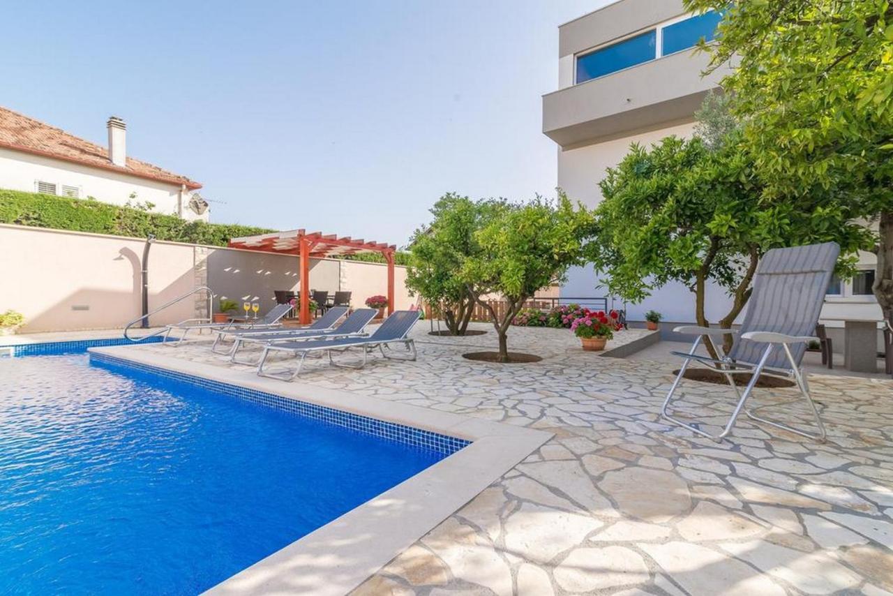 Apartments Villa Odesa With Shared Pool Zadar Luaran gambar