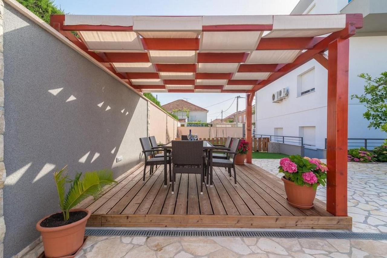 Apartments Villa Odesa With Shared Pool Zadar Luaran gambar