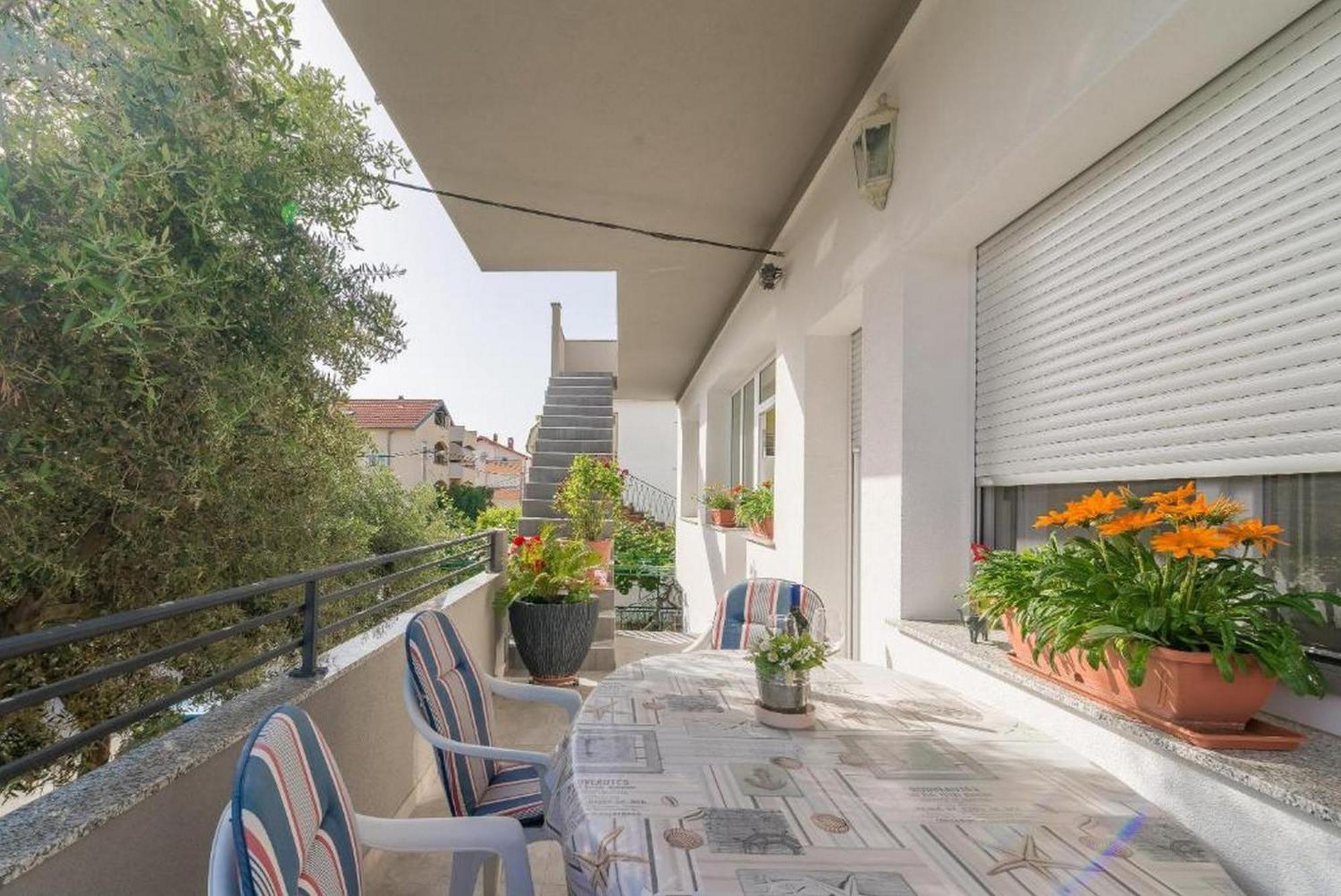 Apartments Villa Odesa With Shared Pool Zadar Bilik gambar