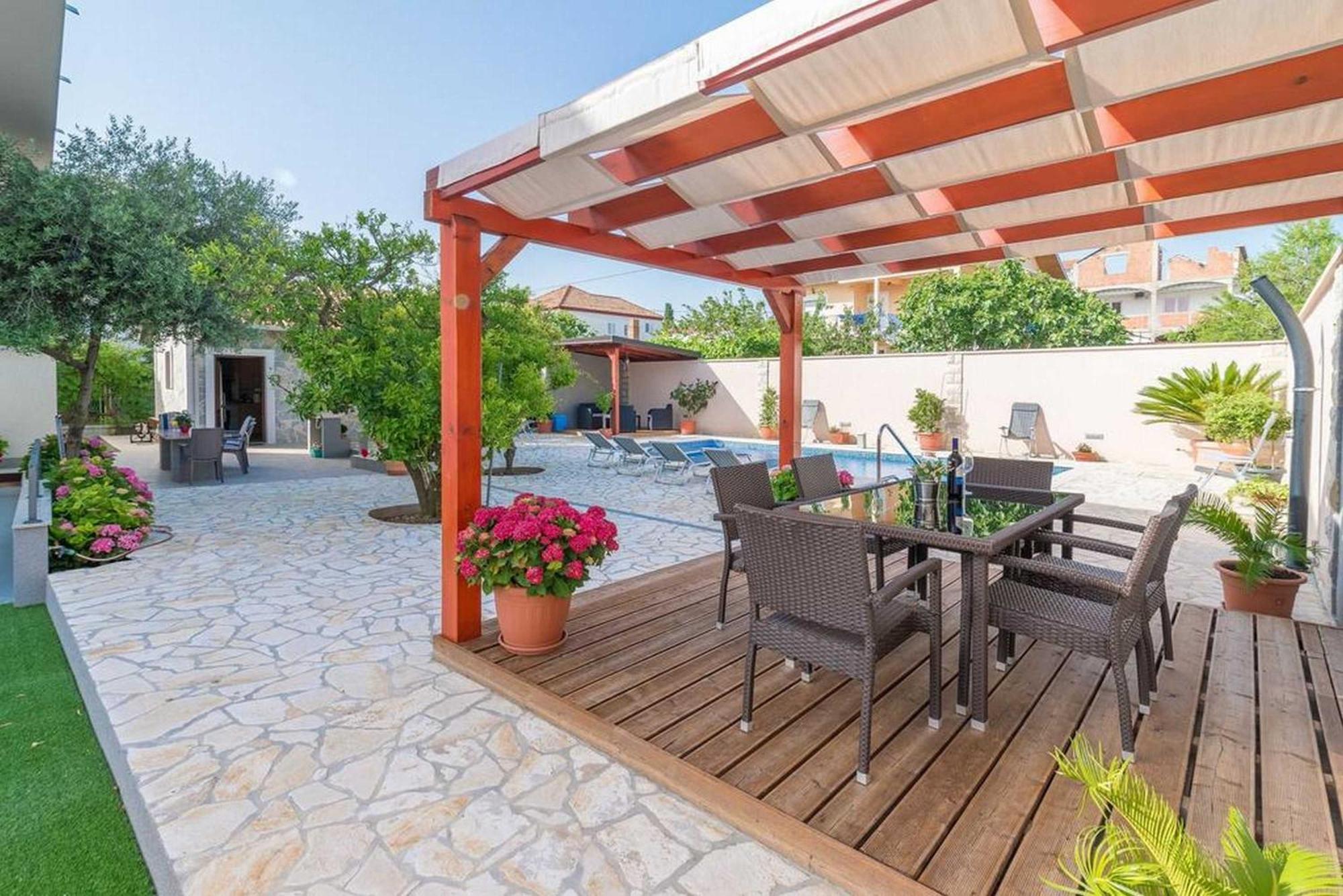 Apartments Villa Odesa With Shared Pool Zadar Bilik gambar